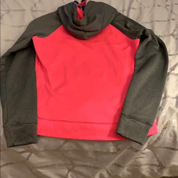Perfect condition hot pink under armor sweatshirt - Picture 3 of 3